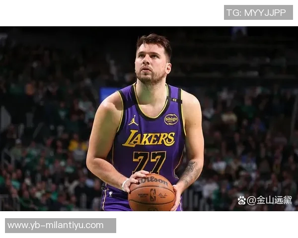 詹姆斯愿意帮助东契奇减轻持球压力提升球队表现